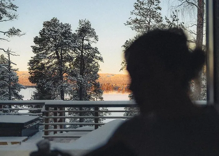 Norlight - Tuli Semesterbostad *